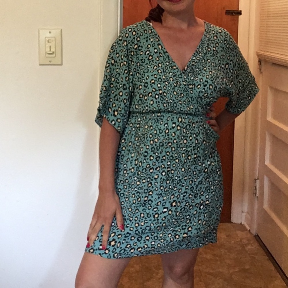 🎉🌻Blue cheetah dress